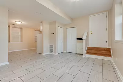 46 6th Avenue #GJ, La Grange, IL 60525 - Photo 7