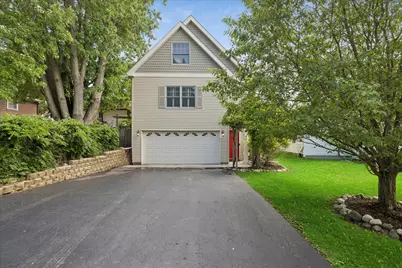 901 Peter Street, McHenry, IL 60051 - Photo 1