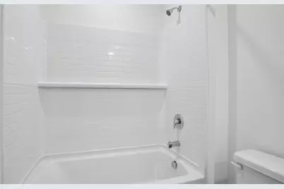 7076 Fair Oaks Road, Racine, WI 53406 - Photo 27
