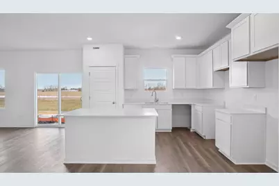 7076 Fair Oaks Road, Racine, WI 53406 - Photo 11