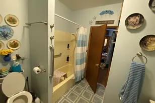 1004 Hemlock Ave, Dixon, IL 61021 - Photo 25