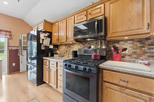 10606 W Eastwood Rd, Beach Park, IL 60087 - Photo 25