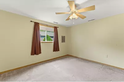 10606 W Eastwood Road, Beach Park, IL 60087 - Photo 37