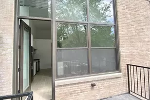 3228 W Palmer St, Chicago, IL 60647 - Photo 9