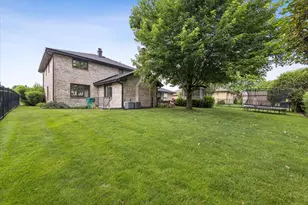 7830 Sioux Rd, Orland Park, IL 60462 - Photo 31
