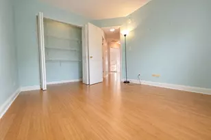 210 Balmoral Ct, Glendale Heights, IL 60139 - Photo 25