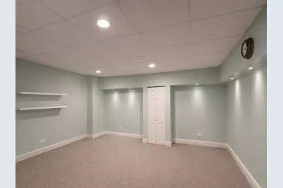 210 Balmoral Court, Glendale Heights, IL 60139 - Photo 27