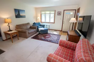 2739 N Pine St, Waukegan, IL 60087 - Photo 3