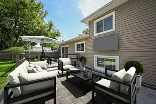 1967 Nottingham Ln, Wheaton, IL 60189 - Photo 25