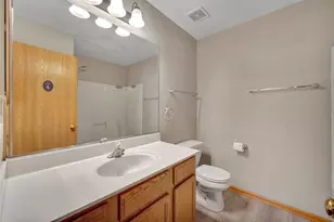 1717 Fieldstone Dr S, Shorewood, IL 60404 - Photo 13