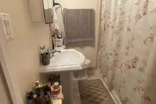 2915 W Granville Ave, Chicago, IL 60659 - Photo 13