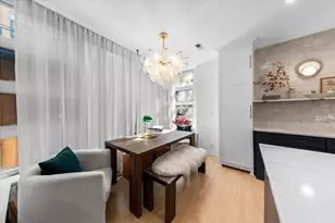 23 N Racine Ave, Chicago, IL 60607 - Photo 9