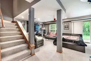 2840 Cobblestone Dr, Crystal Lake, IL 60012 - Photo 19