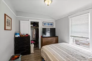 5725 W Giddings St, Chicago, IL 60630 - Photo 13