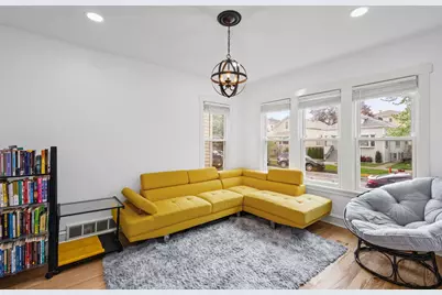 5725 W Giddings Street, Chicago, IL 60630 - Photo 31