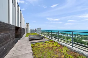 2400 N Lakeview Ave, Chicago, IL 60614 - Photo 17