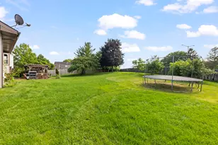 495 W Cimarron Dr, Aurora, IL 60504 - Photo 25