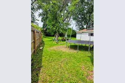 6240 W 87th Street, Burbank, IL 60459 - Photo 5