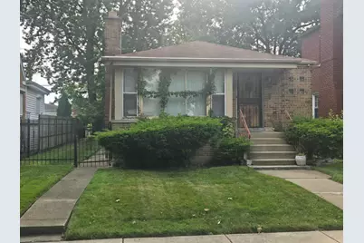 10928 S Parnell Avenue, Chicago, IL 60628 - Photo 1