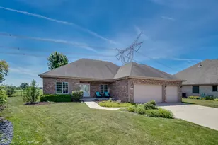 27219 Deer Hollow Ln, Channahon, IL 60410 - Photo 1