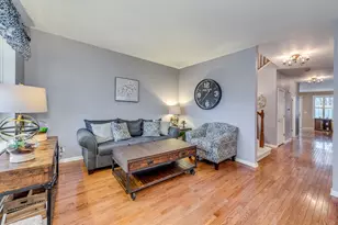 263 Sunbury Dr, Saint Charles, IL 60175 - Photo 17