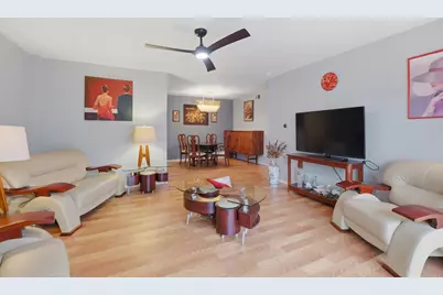 2046 Saint Johns Avenue #3E, Highland Park, IL 60035 - Photo 3