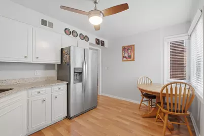 2046 Saint Johns Avenue #3E, Highland Park, IL 60035 - Photo 13