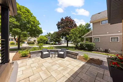 215 8th Street, Downers Grove, IL 60515 - Photo 3