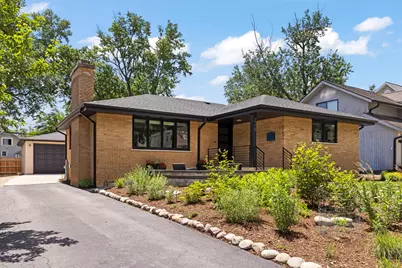 215 8th Street, Downers Grove, IL 60515 - Photo 1