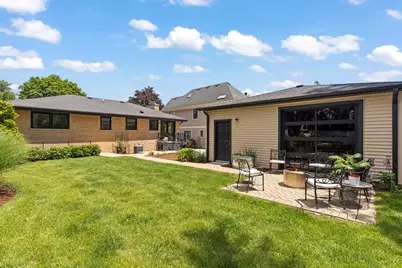 215 8th Street, Downers Grove, IL 60515 - Photo 5
