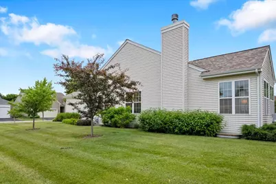 918 Scottsdale Drive, Pingree Grove, IL 60140 - Photo 23
