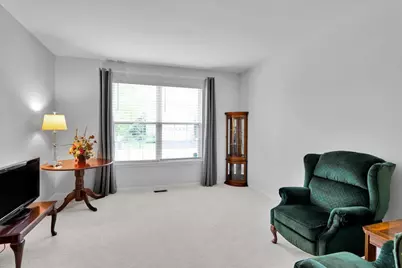 918 Scottsdale Drive, Pingree Grove, IL 60140 - Photo 11