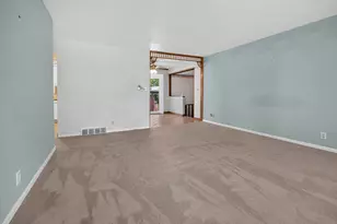 302 Belview Ave, Normal, IL 61761 - Photo 7