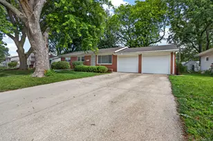 302 Belview Ave, Normal, IL 61761 - Photo 45