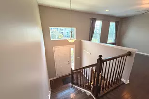 1603 Deer Pointe Dr, South Elgin, IL 60177 - Photo 3