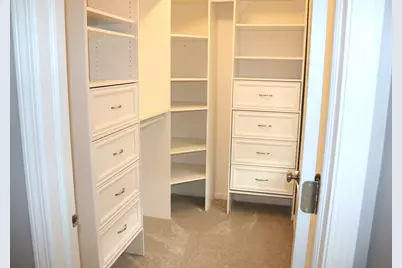 1603 Deer Pointe Drive, South Elgin, IL 60177 - Photo 17