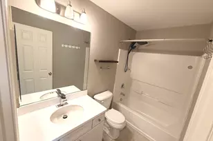 1603 Deer Pointe Dr, South Elgin, IL 60177 - Photo 29