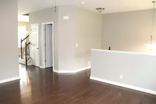1603 Deer Pointe Dr, South Elgin, IL 60177 - Photo 5