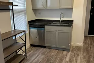 2718 E 78th St, Chicago, IL 60649 - Photo 3