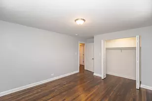6801 N Ridge Blvd, Chicago, IL 60645 - Photo 13