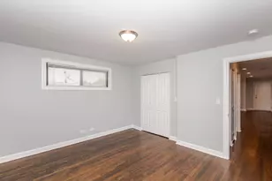6801 N Ridge Blvd, Chicago, IL 60645 - Photo 11
