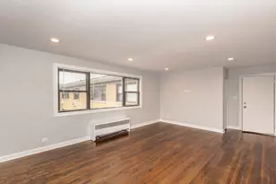 6801 N Ridge Blvd, Chicago, IL 60645 - Photo 3