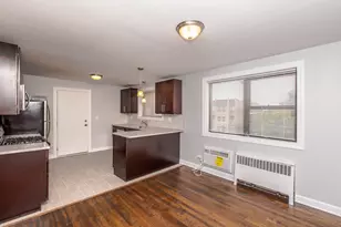 6801 N Ridge Blvd, Chicago, IL 60645 - Photo 5