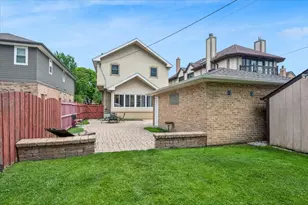 5858 N Luna Ave, Chicago, IL 60646 - Photo 27