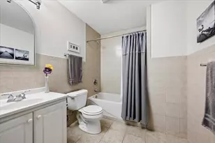 5858 N Luna Ave, Chicago, IL 60646 - Photo 19