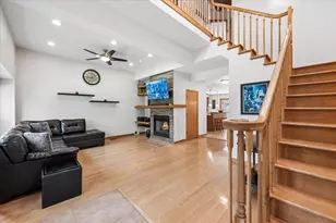 5858 N Luna Ave, Chicago, IL 60646 - Photo 5