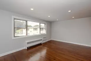 6803 N Ridge Blvd, Chicago, IL 60645 - Photo 3