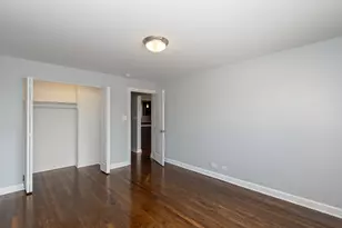6803 N Ridge Blvd, Chicago, IL 60645 - Photo 7