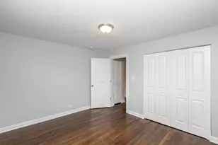 6805 N Ridge Blvd, Chicago, IL 60645 - Photo 3