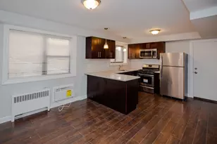 6807 N Ridge Blvd, Chicago, IL 60645 - Photo 5